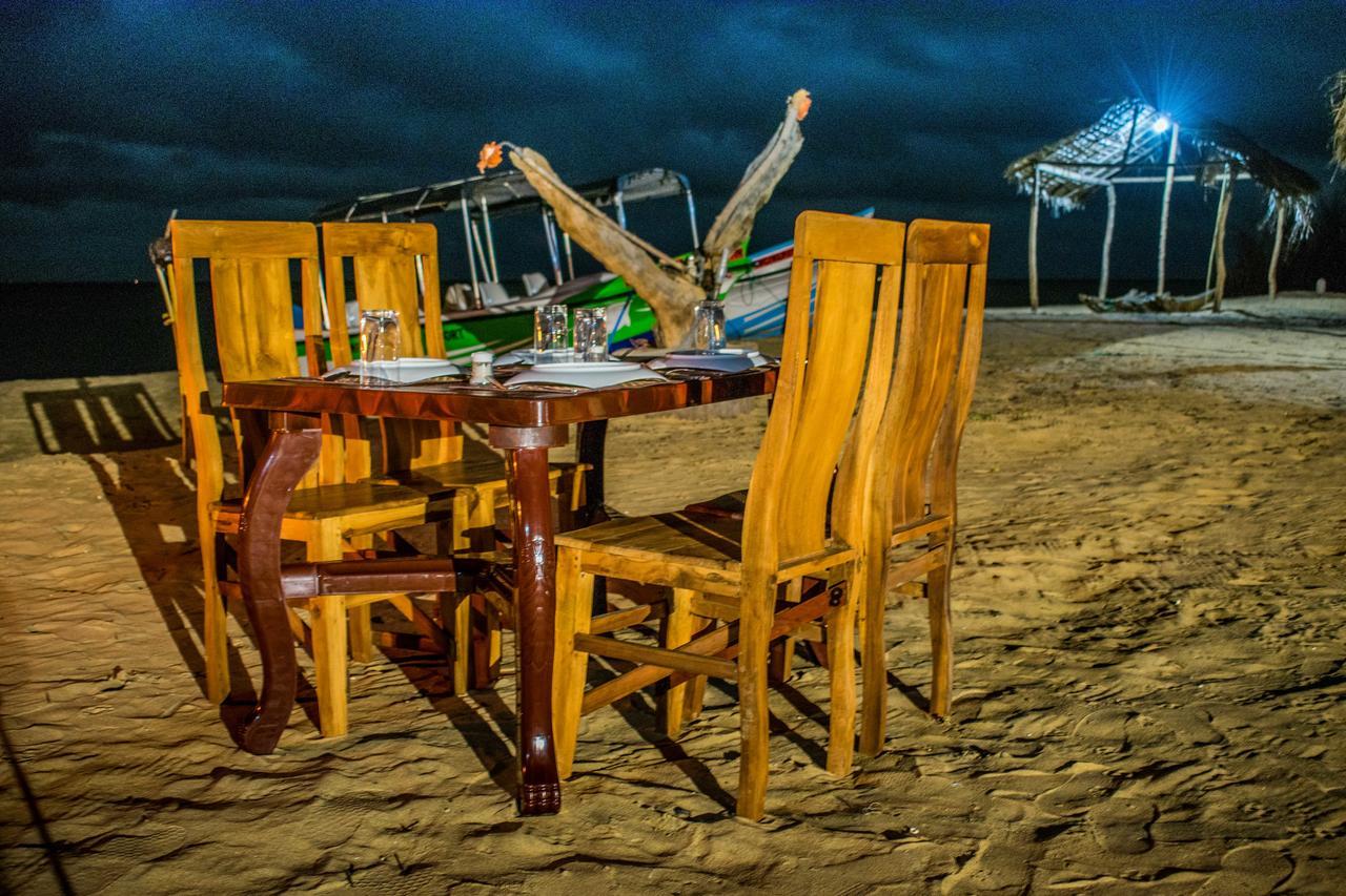 Omeesha Beach Hotel Kalpitiya Εξωτερικό φωτογραφία